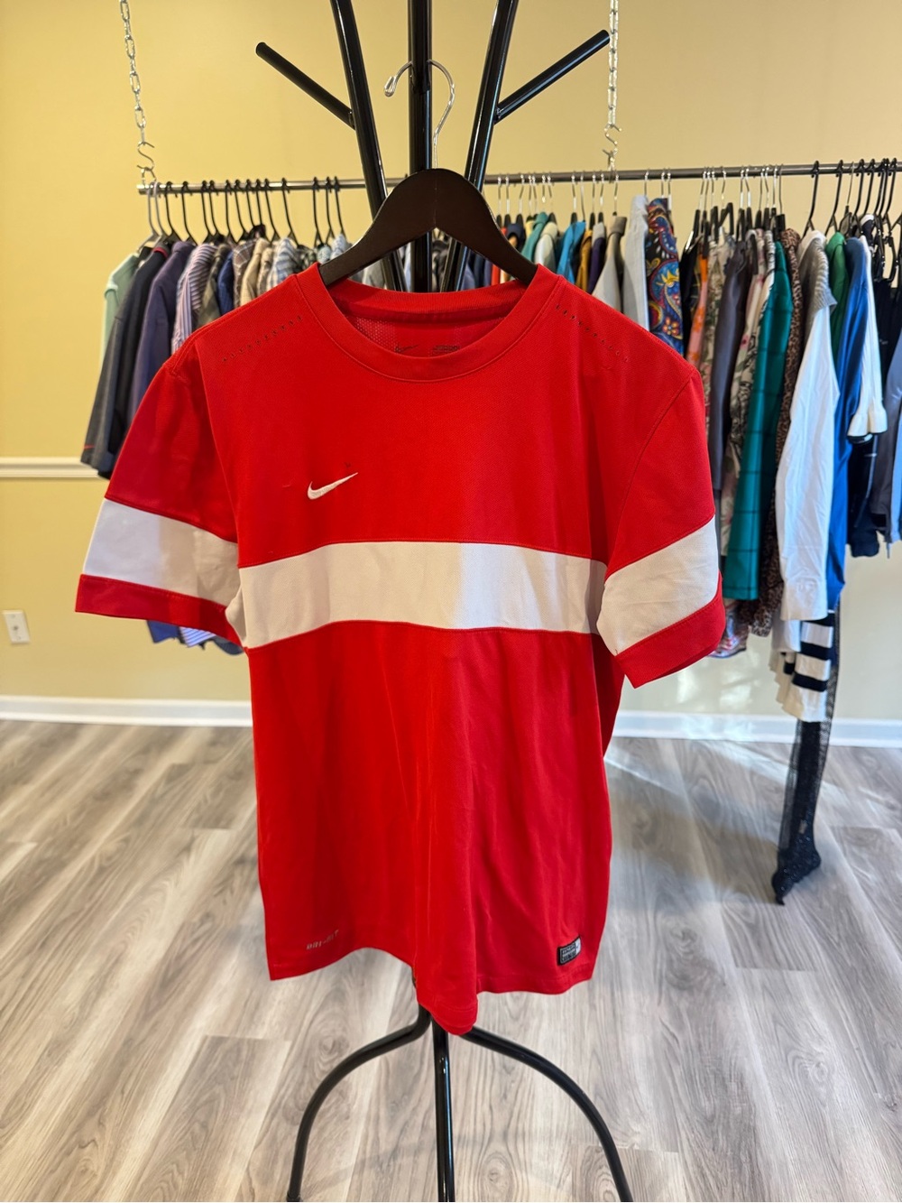Nike Red and White Short Sleeve Crew Tee